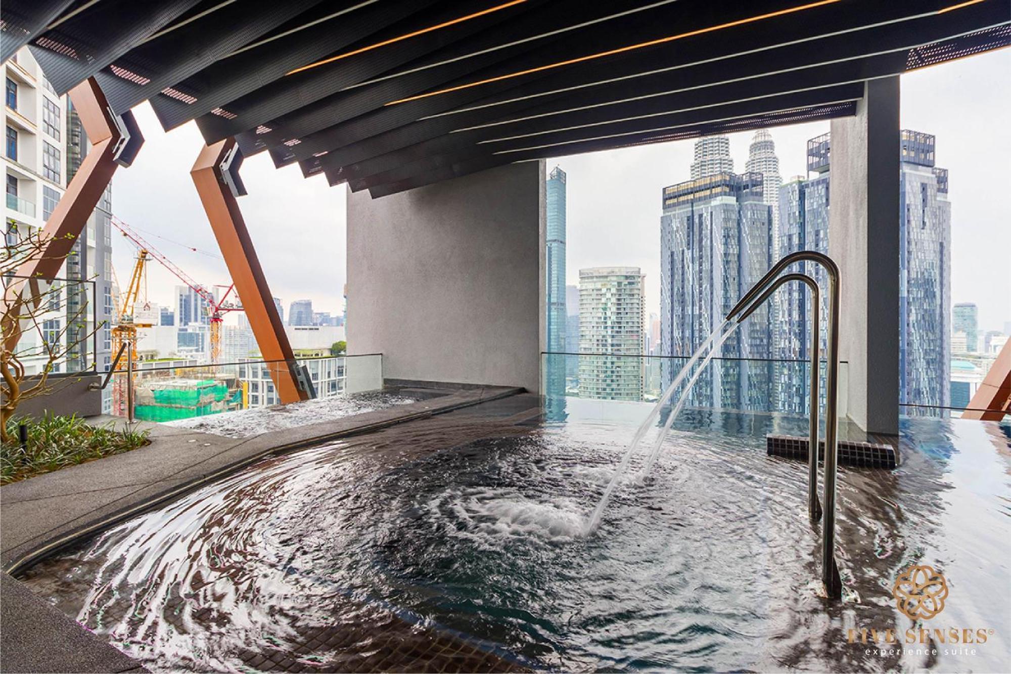 Scarletz Signature Suites, Klcc Kuala Lumpur Exteriör bild
